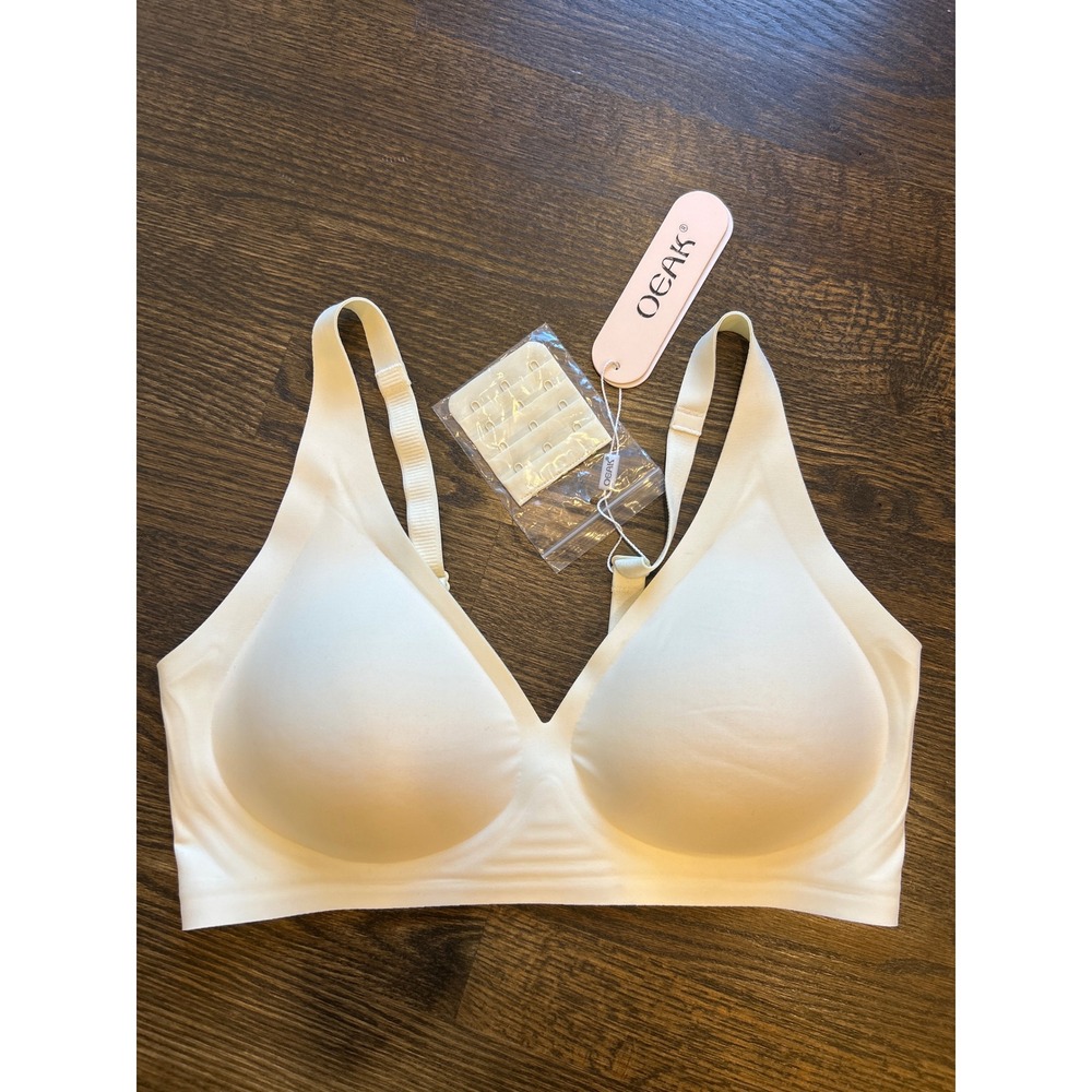 OEAK Wireless Seamless Bra Women Medium Cream NWT Comfort Plunge Adjustable